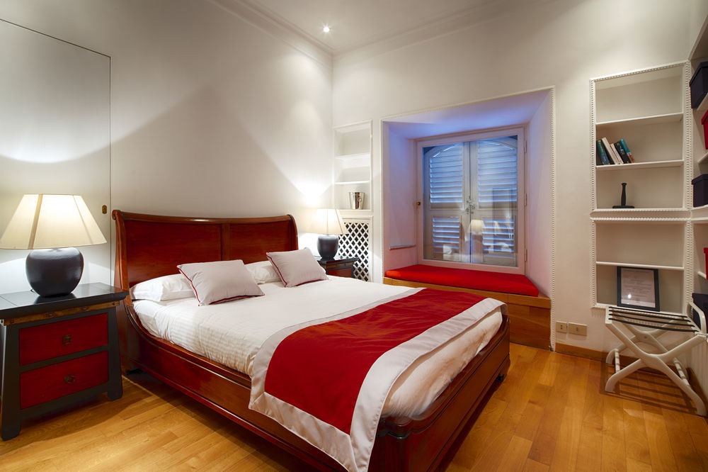 Ht N°9 Colosseo Rome Bagian luar foto